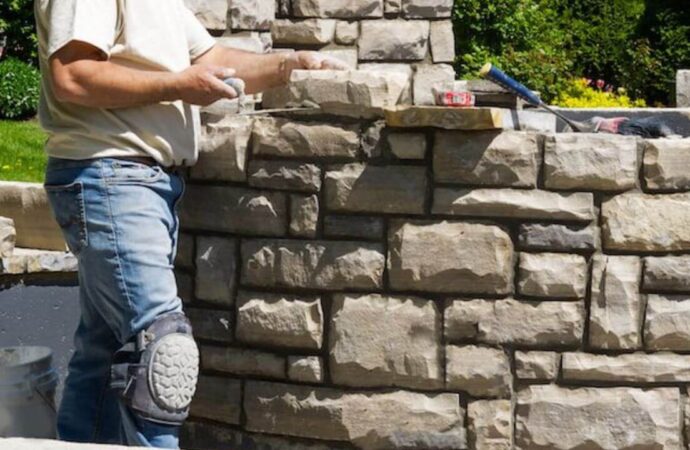 Contact-Retaining Wall Pros of Palm Beach